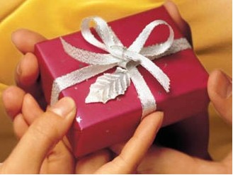 办理中信银行卡送精美礼品一份！