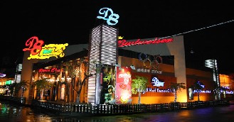 刷平安银行信用卡享广州D8酒吧9折优惠,卡宝宝网