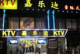 刷中信银行信用卡享宁波横店电影城5折优惠,卡宝宝网